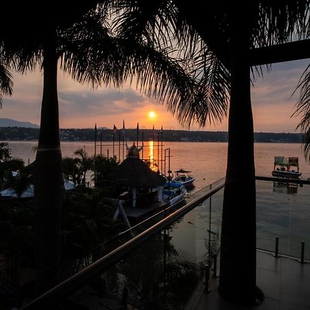 Playa Vikingos Tequesquitengo Hotel Cuernavaca Exterior photo